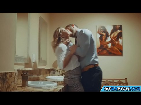 ❤️ Cando unha loura tetona seduce nun baño público ❌ Porno duro en % gl.tube-sexer.ru % ☑